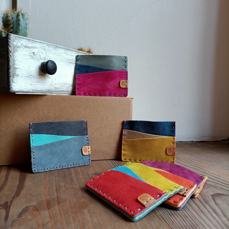Portacard Onda pelle a concia vegetale